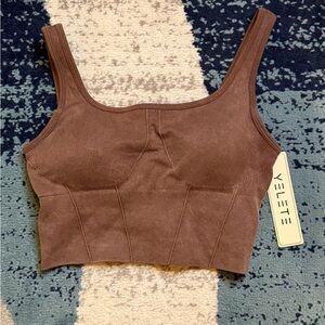 NWT Yelete size medium sports bra